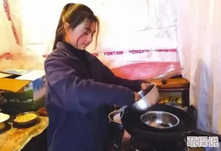 甜美姐姐居然在朋友家干了这种事,竟让所有人都大吃一惊,背后原因令人深思! 甜美姐姐居然在朋友家干了这种事,竟让所有人都大吃一惊,背后原因令人深思!