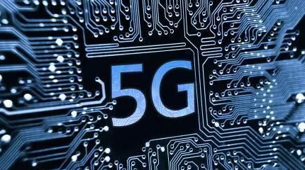 5G影视天天5G天天爽软件特色：高清流畅播放、丰富影视资源、一键搜索功能、智能推荐系统、离线下载便利性