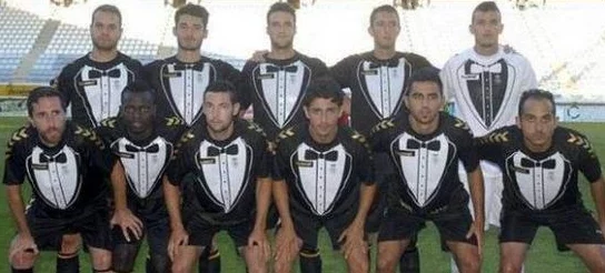 全面剖析:进击的足球技巧深度攻略与实战解析指南 全面剖析:进击的足球技巧深度攻略与实战解析指南