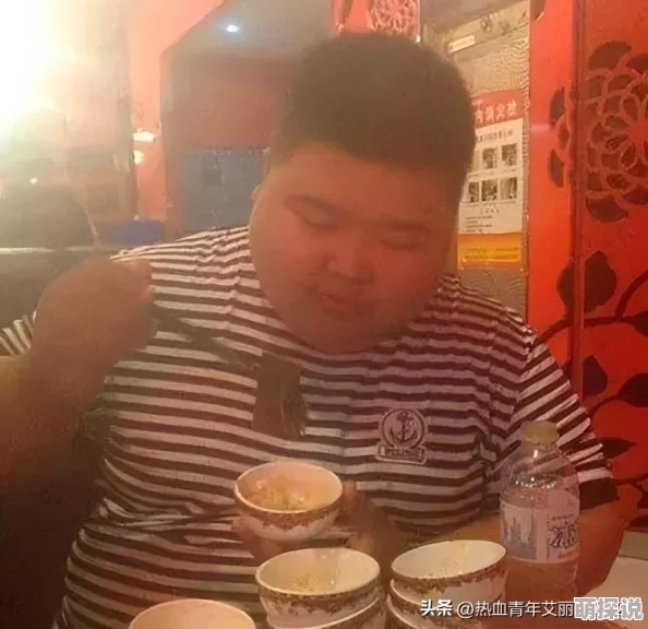 贾玲个人资料简介首次执导科幻喜剧电影《宇宙级吃货》票房大卖