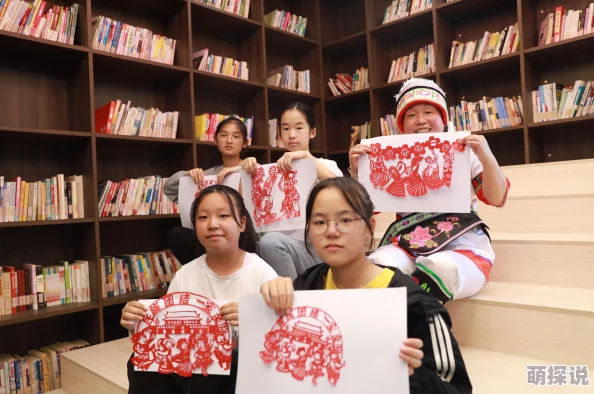小小社区b举办年度文化节吸引众多居民参与活动丰富精彩节目让大家欢聚一堂共庆社区团结与友谊