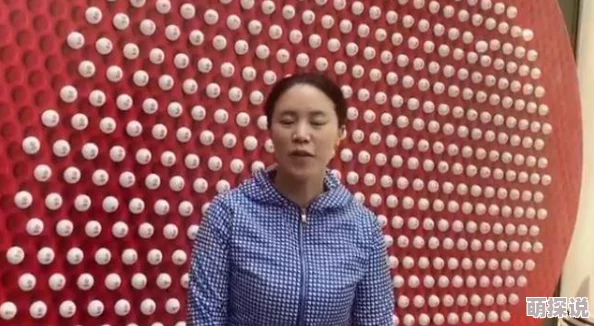 淑芬的大屁股又翘起来了据说是因为练了新的翘臀操