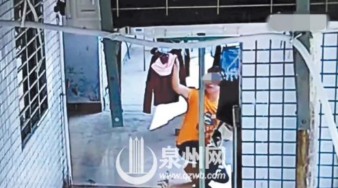 男人扒女人内裤摸吻监控录像曝光警方已介入调查