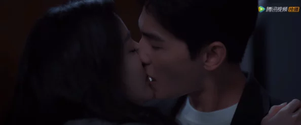 淫香欲色据传剧组拍摄期间男女主角因戏生情假戏真做引发网友热议
